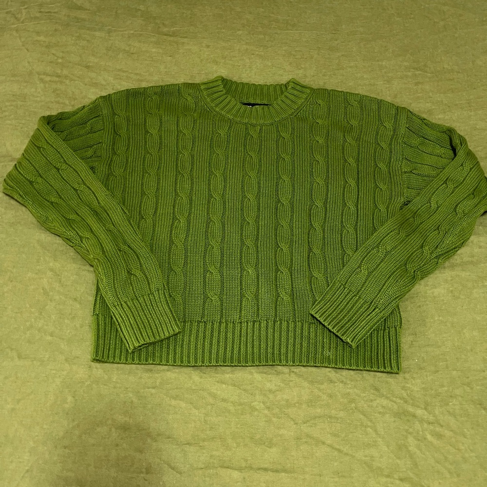 GAP 100% cotton Cable Knit crewneck Sweater